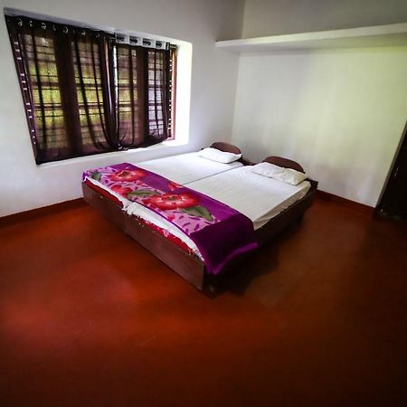Misty Valley Hill Resorts Nelliyampathy Kültér fotó